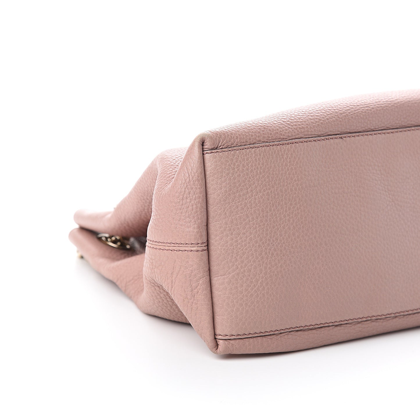 Pebbled Calfskin Medium Soho Chain Shoulder Bag Dark Cipria