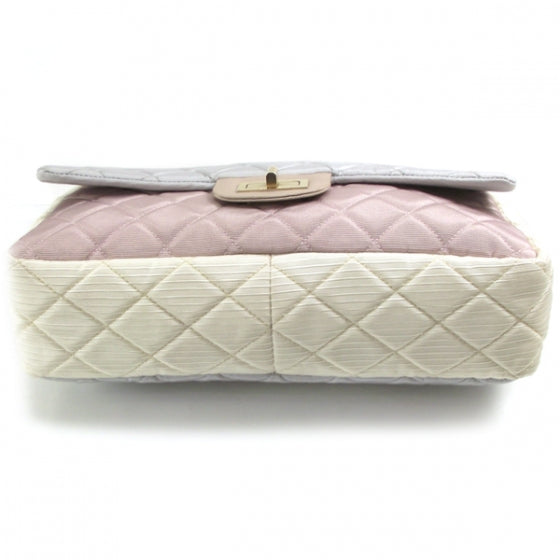 Graduated Quilted Fabric Classic Jumbo Flap