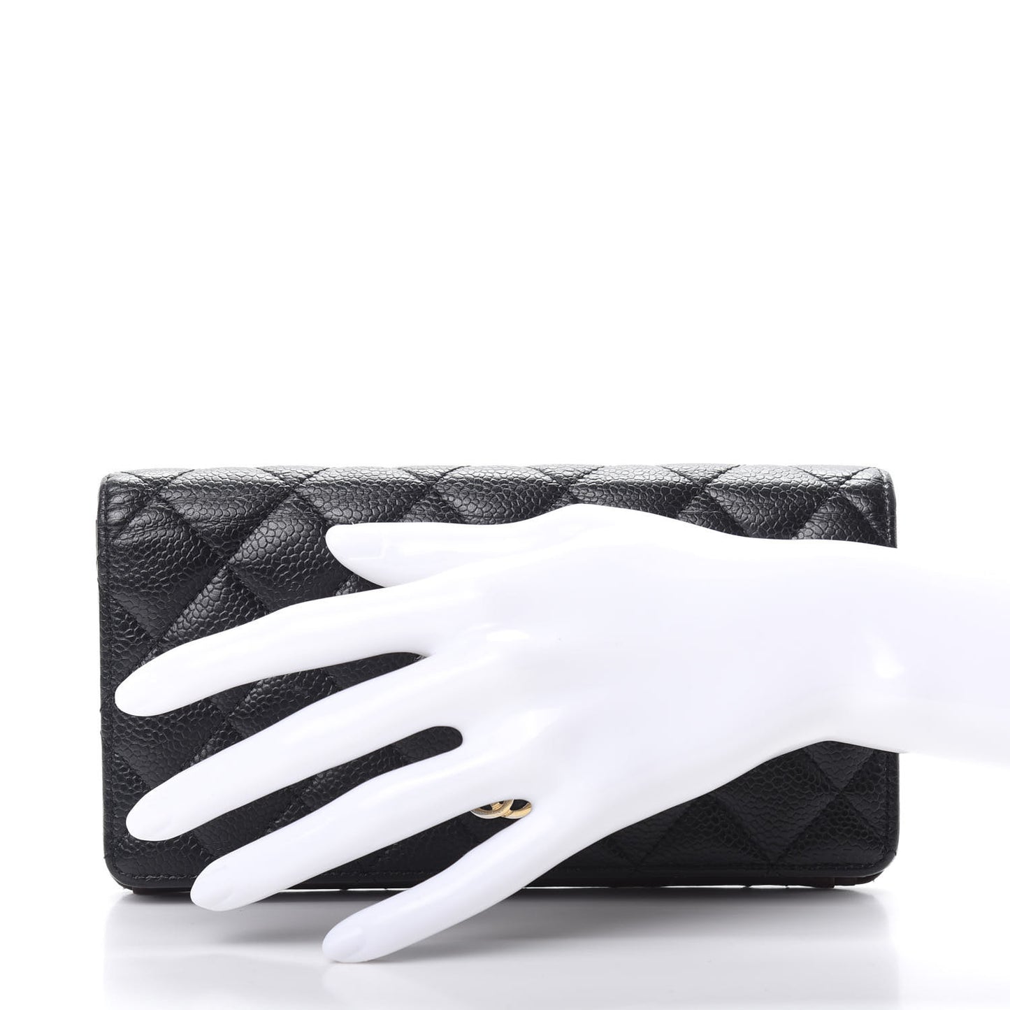 Caviar Quilted Yen Wallet Black