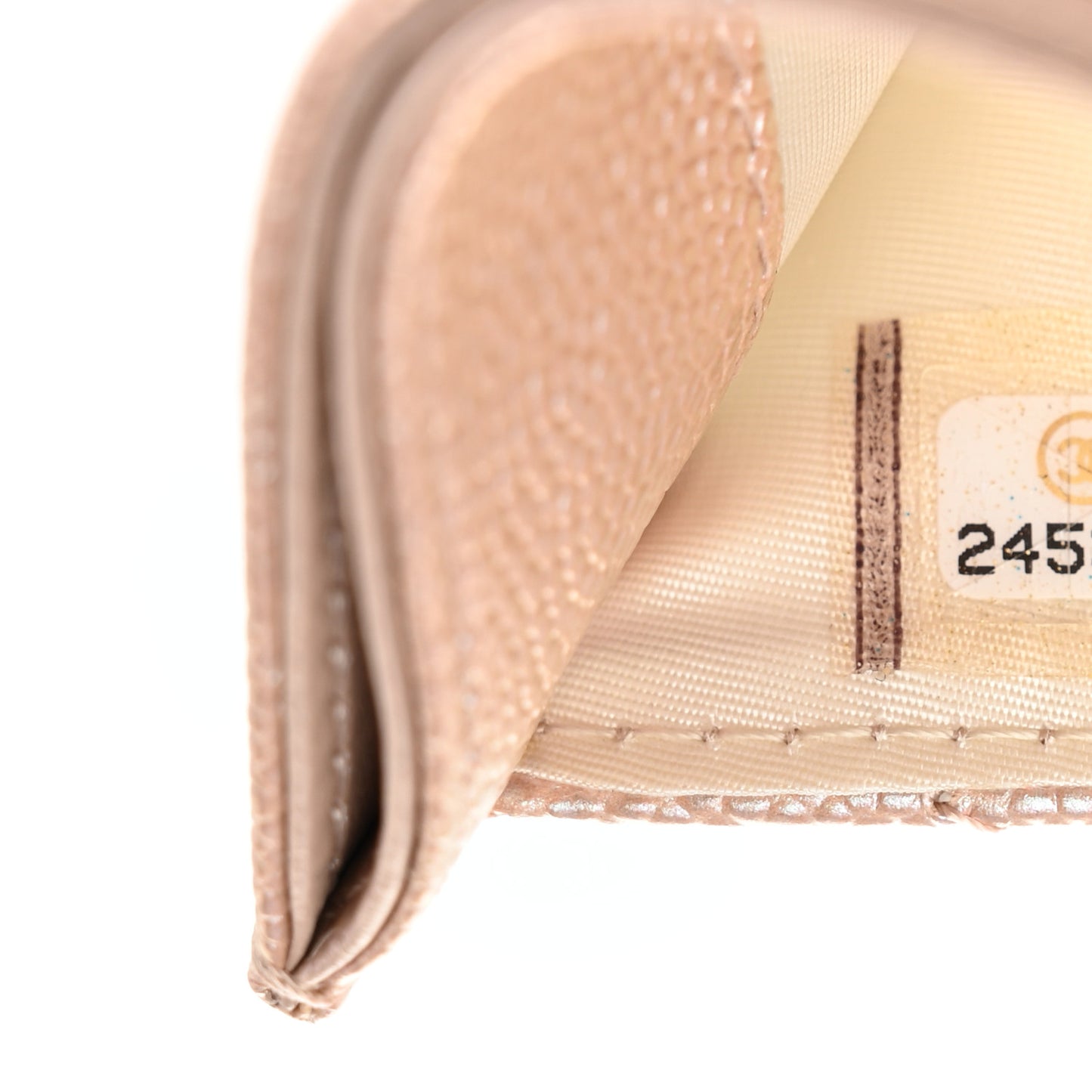 Iridescent Caviar Chevron Quilted Card Holder Beige