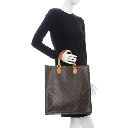 Louis Vuitton Monogram Sac Plat 2 of 11