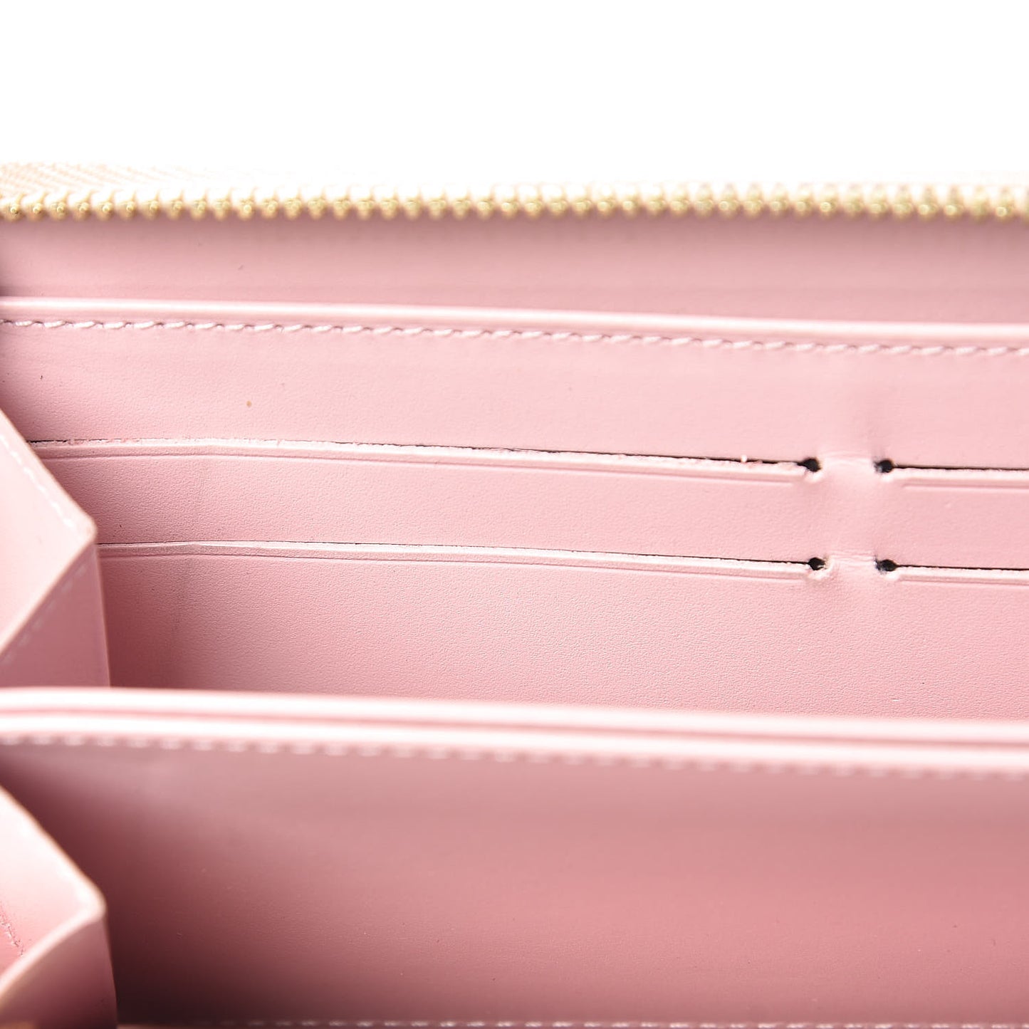 Vernis Rayures Zippy Wallet Dune