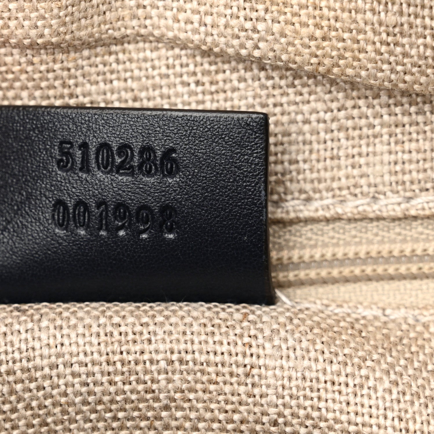 Gucci Microguccissima Medium Crossbody Bag Blue 7 of 17