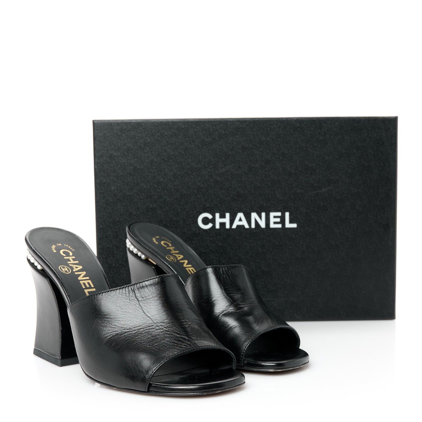 Shiny Goatskin Pearl Mule Sandals 38 Black