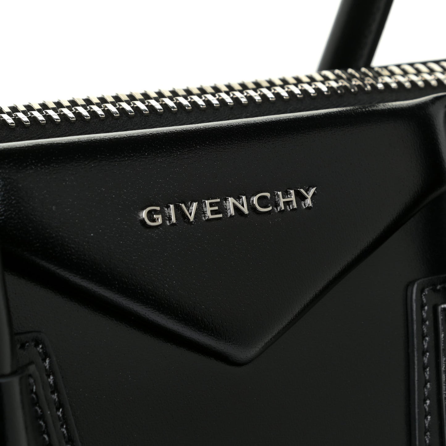 Shiny Lord Calfskin Small Antigona Black
