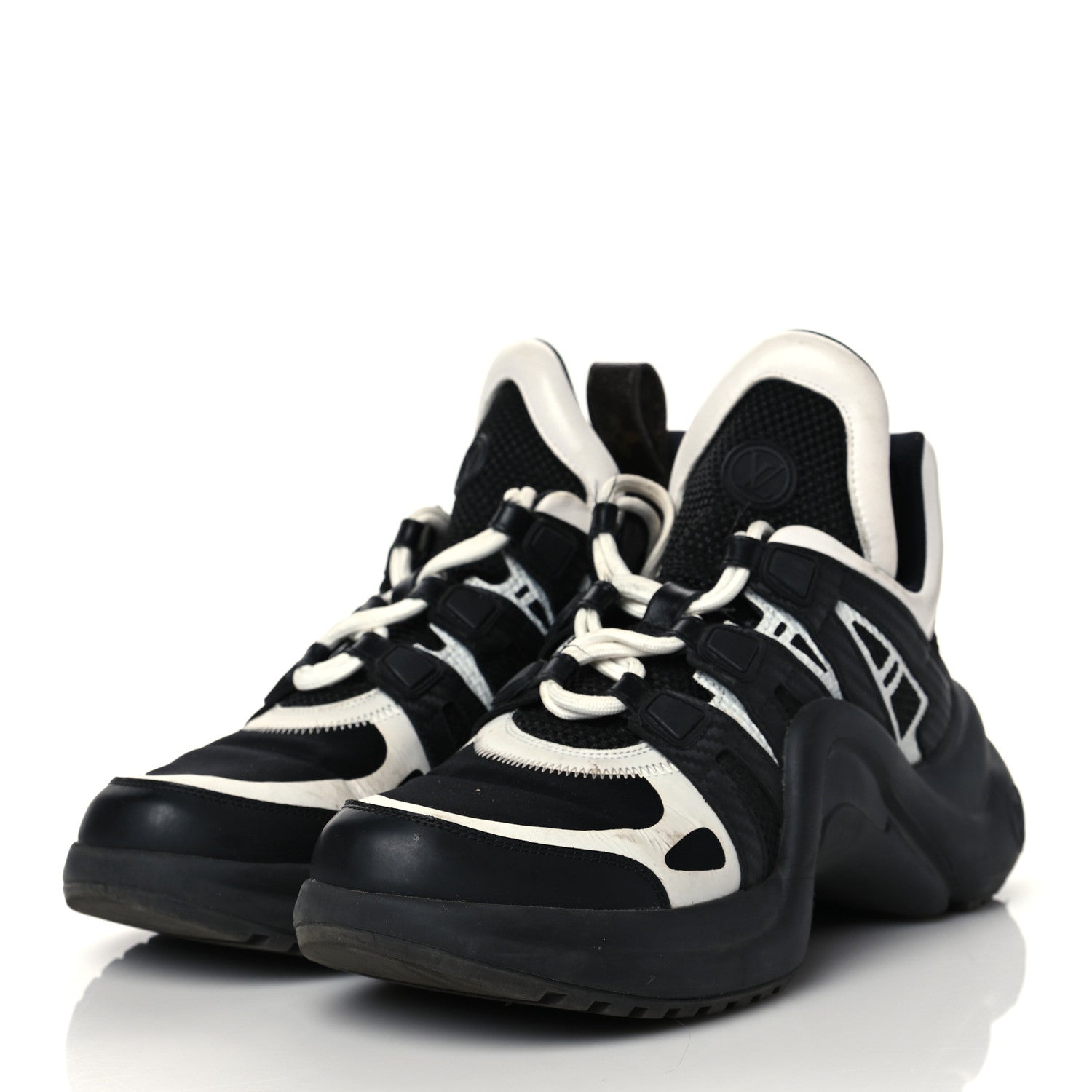 Louis Vuitton Calfskin Technical Nylon LV Archlight Sneakers 39 Black White 3 of 15