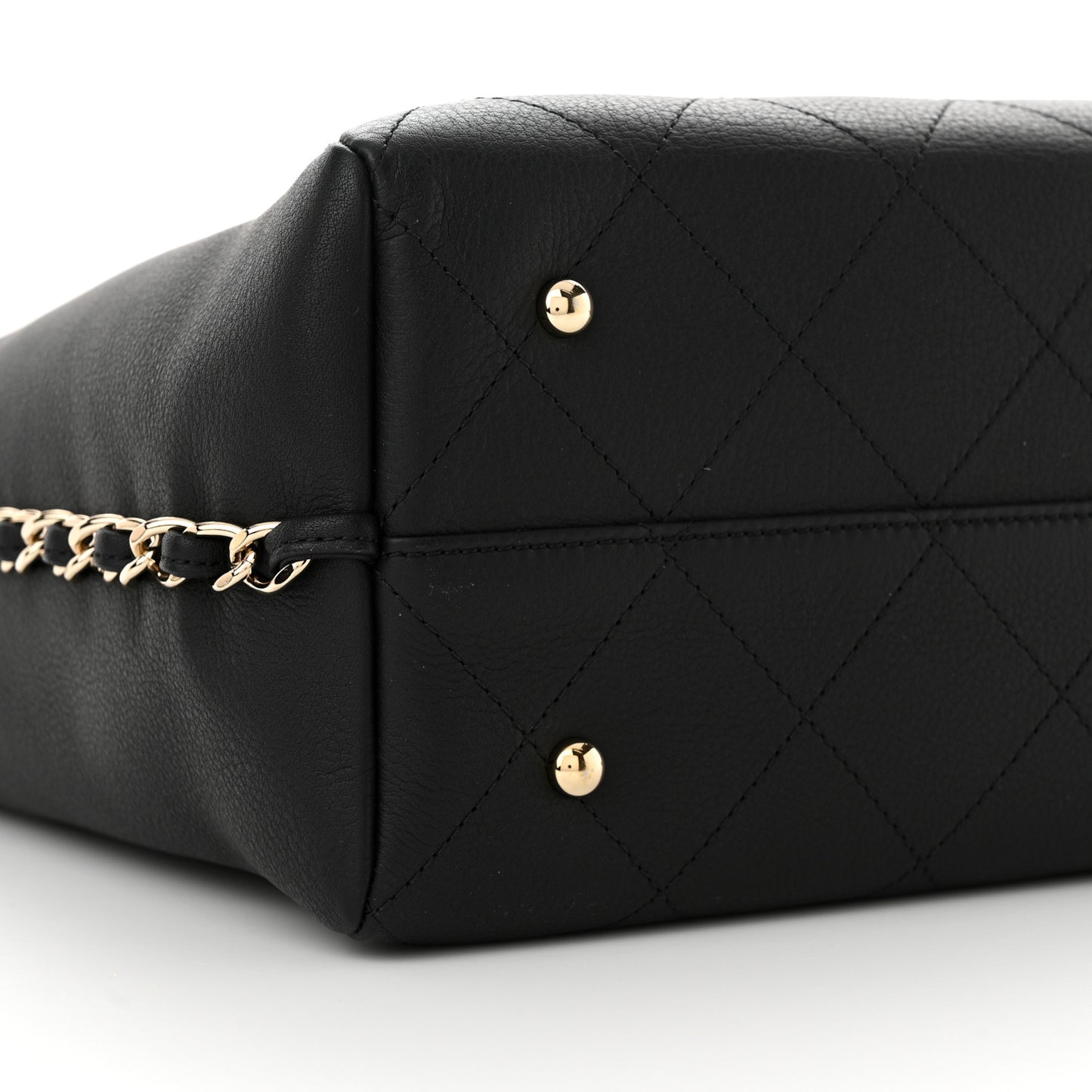 Bullskin Stitched Medium Shopping Bag Black