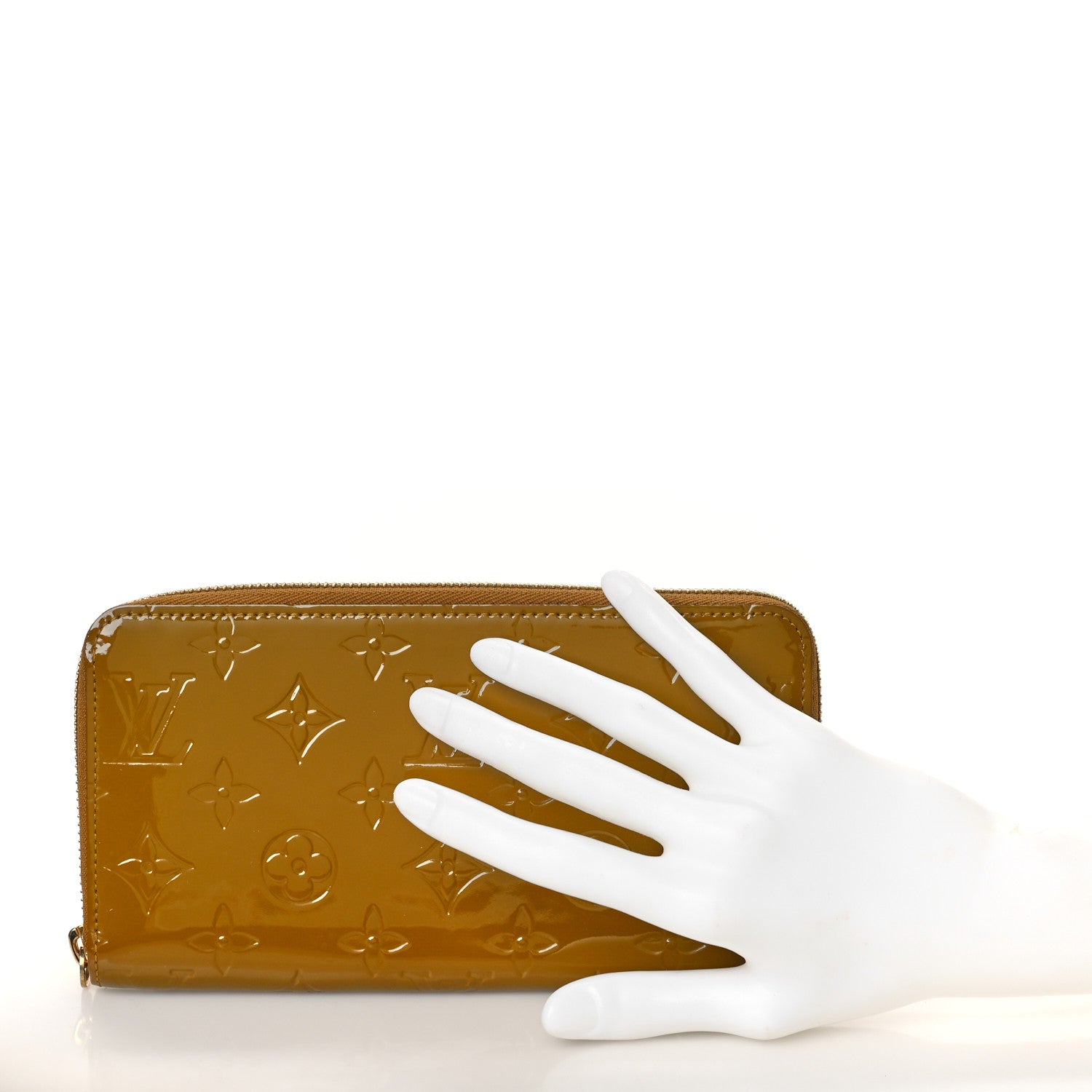 Louis Vuitton Vernis Zippy Wallet 2 of 8