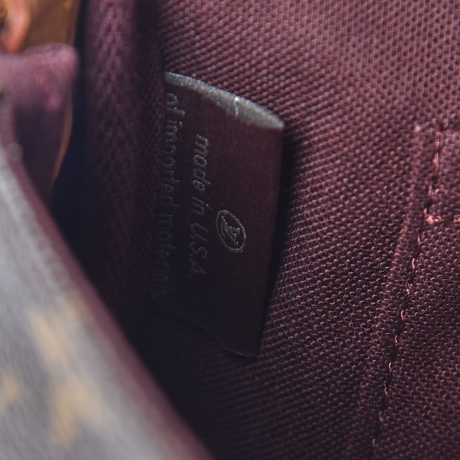 Louis Vuitton Monogram Favorite PM 9 of 11