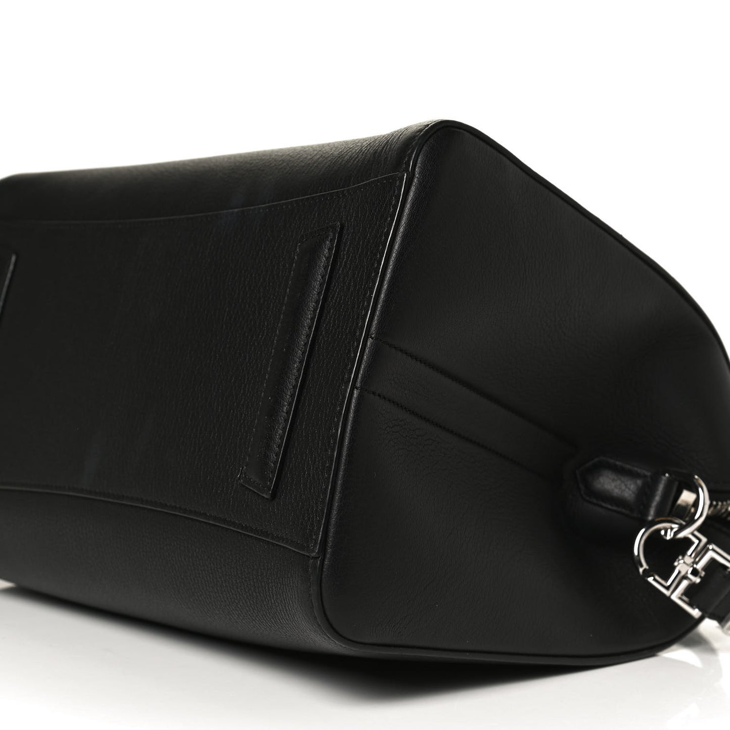 Sugar Goatskin Medium Antigona Black