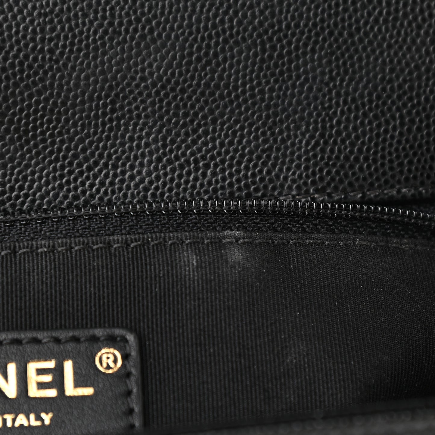 Caviar Quilted New Medium Boy Flap Black