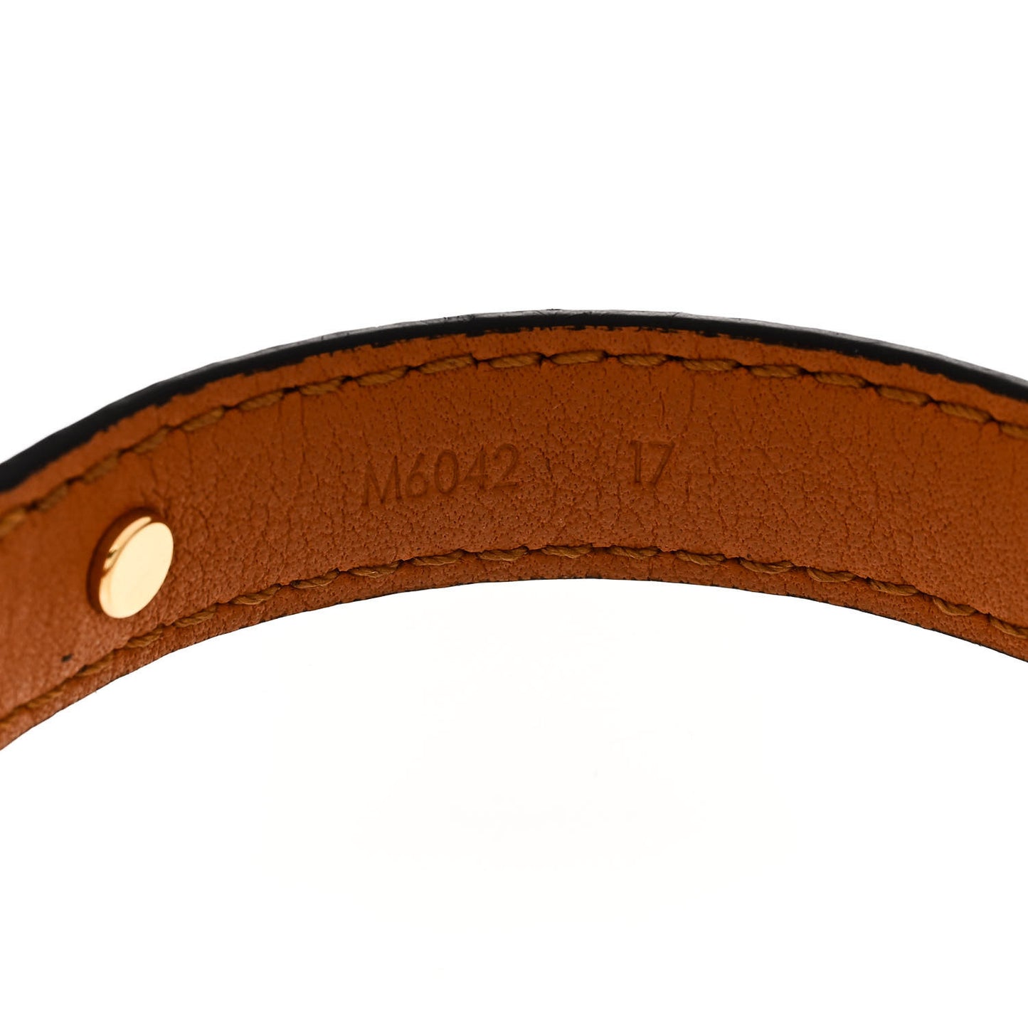Monogram Essential V Bracelet 17