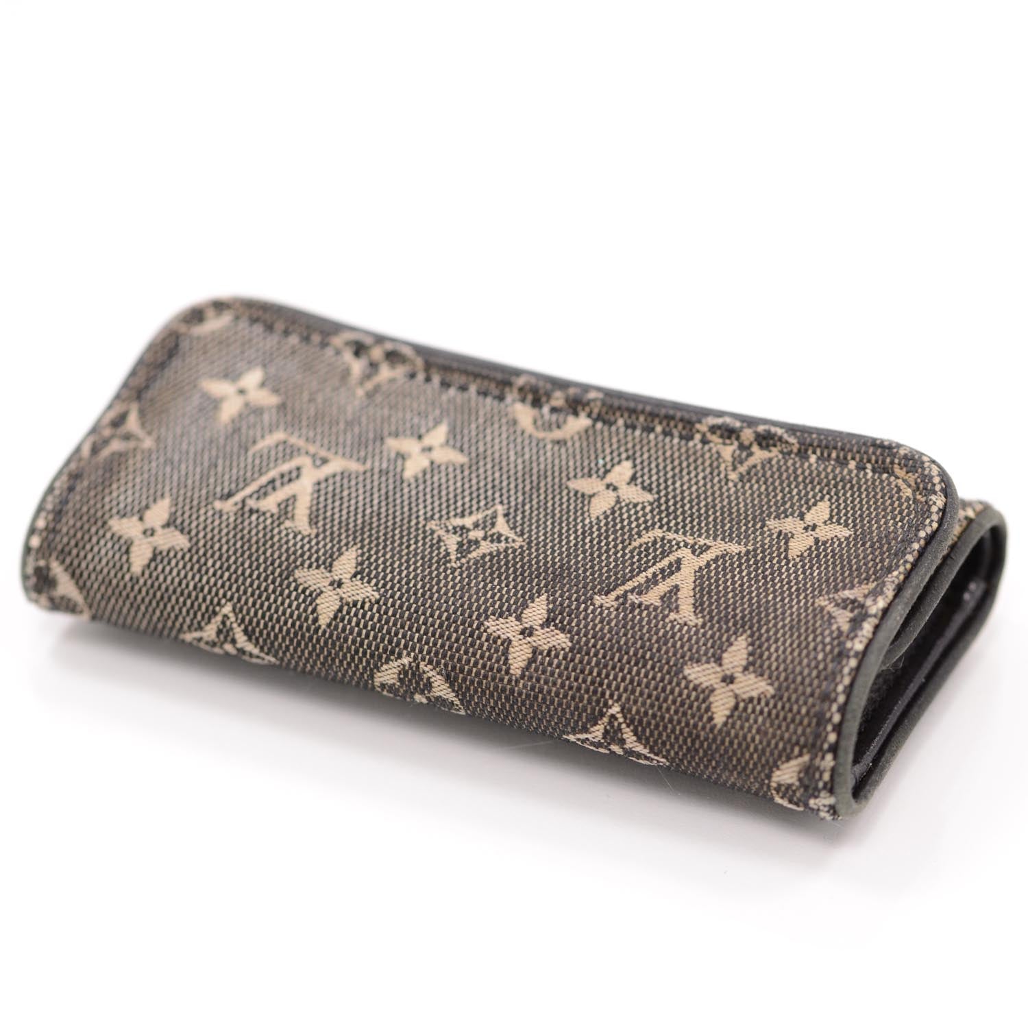 Louis Vuitton Monogram Mary Kate Key Holder 4 of 8