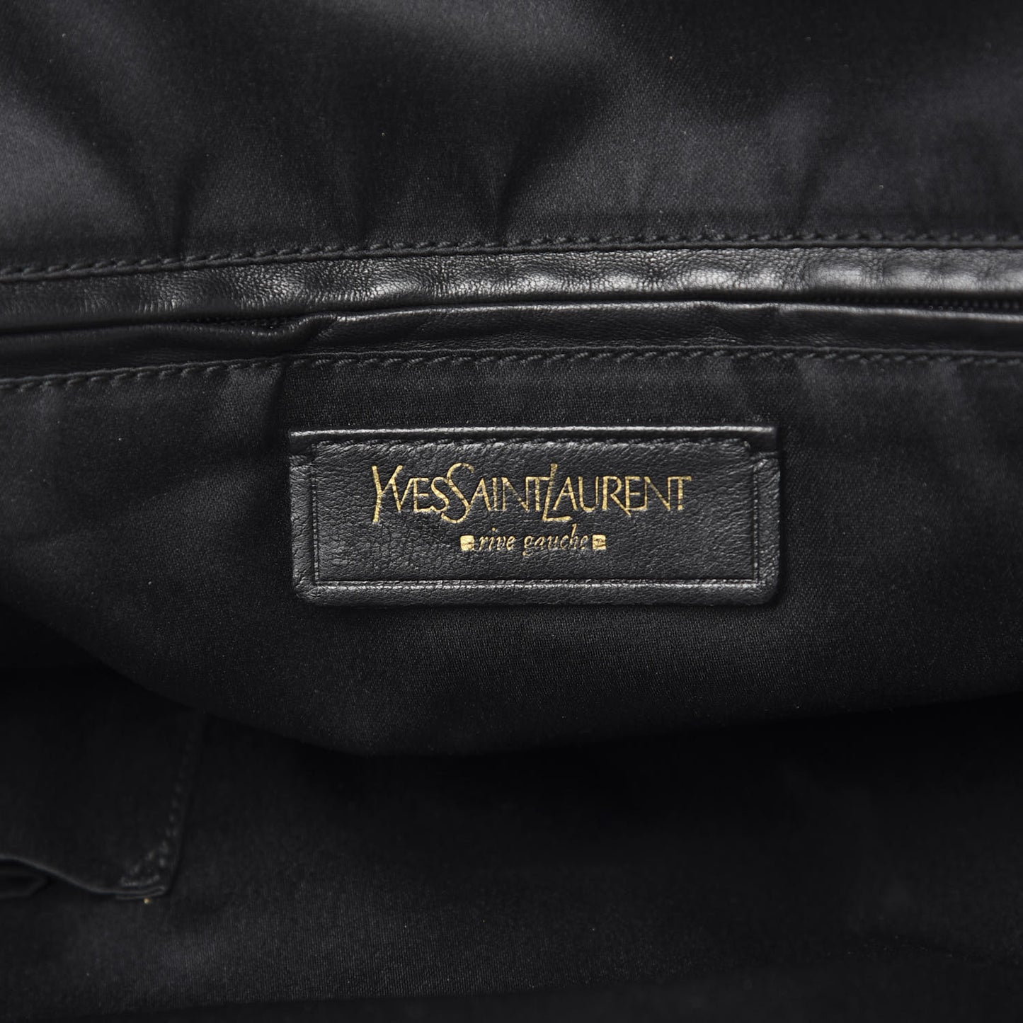 Calfskin Oversized Muse Black