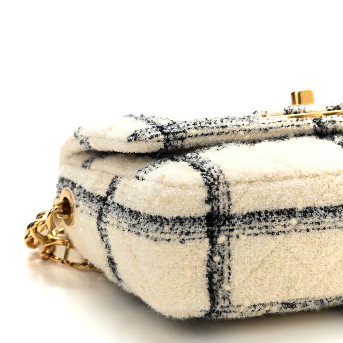 Wool Tweed Quilted Small Elegant Chain Flap White