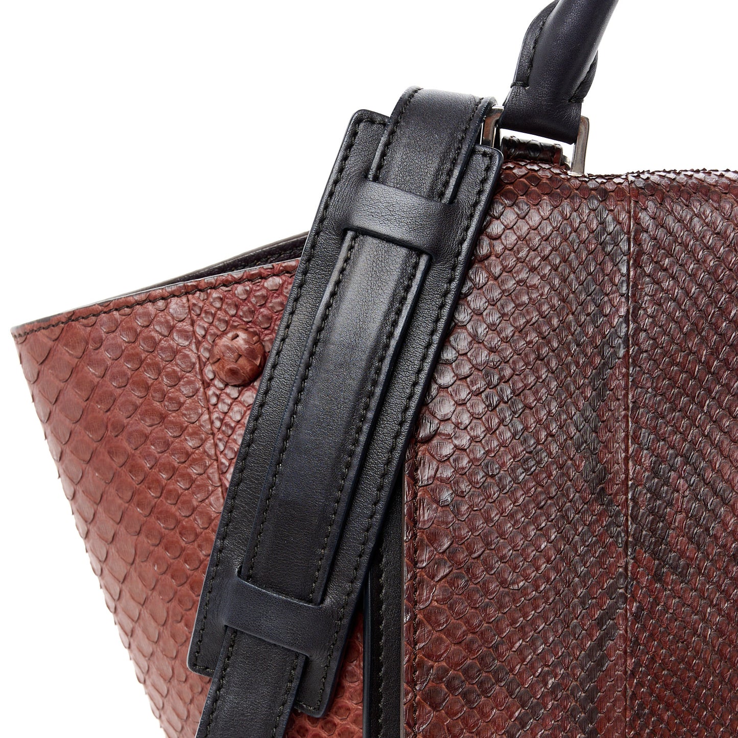 Snakeskin Calfskin Large Trapeze Black Red
