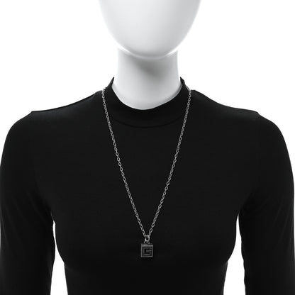 Gucci Sterling Silver Textured Interlocking G Square Pendant Necklace 2 of 4