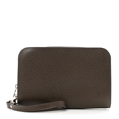Louis Vuitton Taiga Baikal Pochette Grizzli 1 of 8