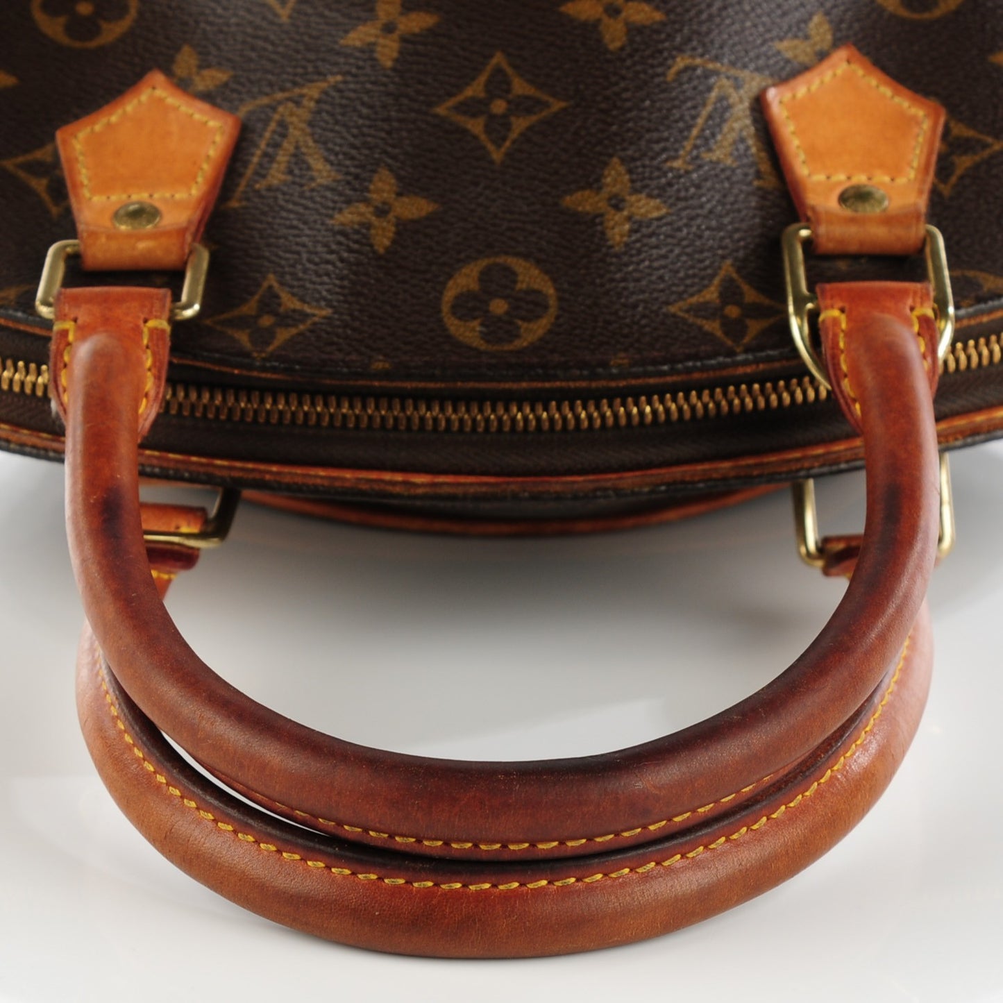 Monogram Ellipse MM