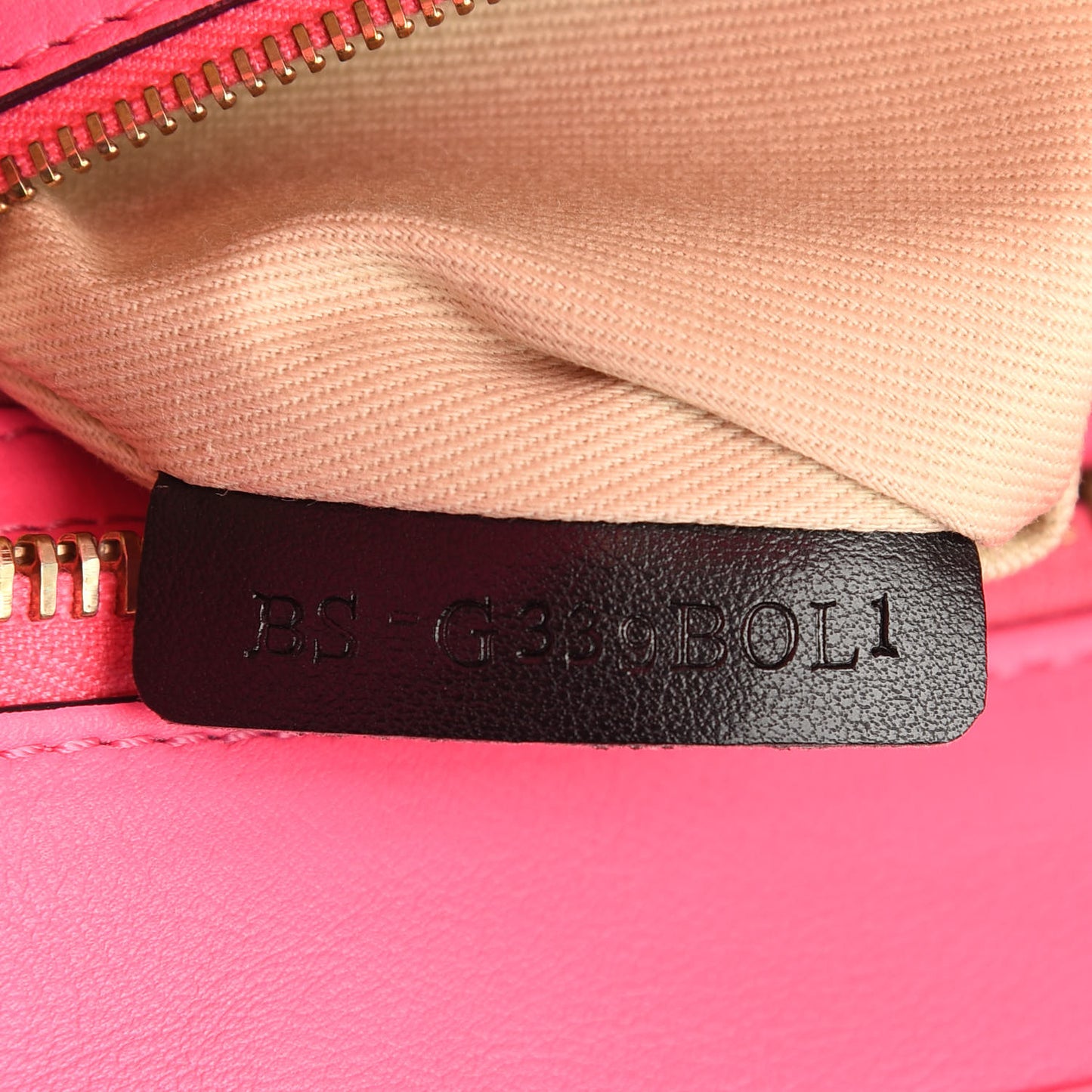 Vitello Rockstud Double Handle Tote Fuxia Fluo