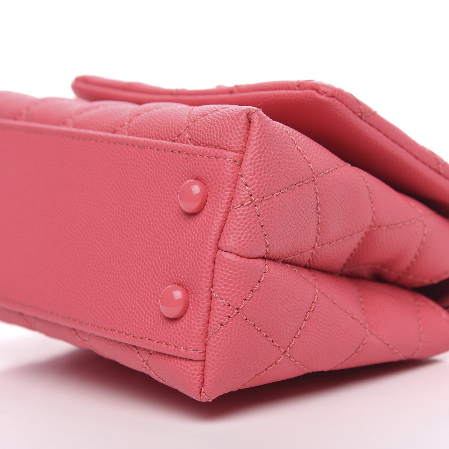 Caviar Quilted Incognito Extra Mini Coco Handle Flap Pink