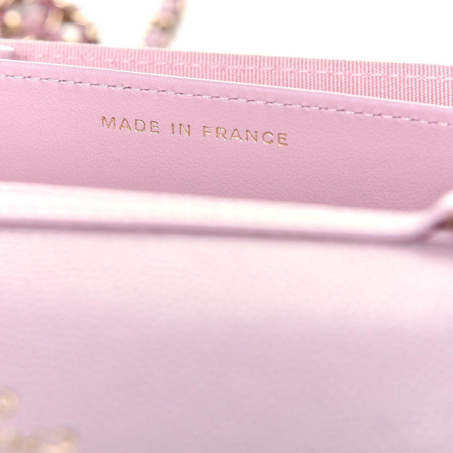 Caviar Quilted Coco Candy Card Holder On Chain Light Pink