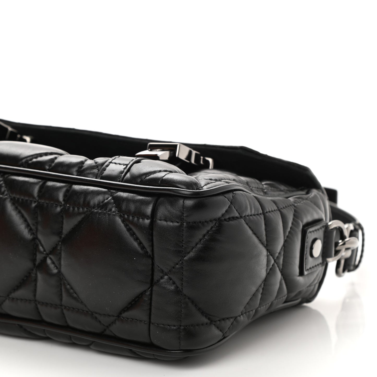 Calfskin Macrocannage Small Diorcamp Messenger Black