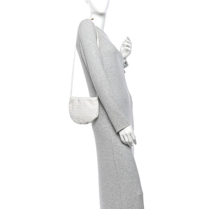 Bottega Veneta Nappa Intrecciato Mini Bulb Chalk 2 of 11
