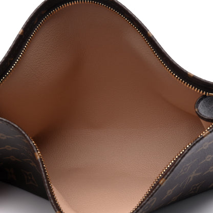Louis Vuitton Monogram Toiletry Pouch 26 3 of 4