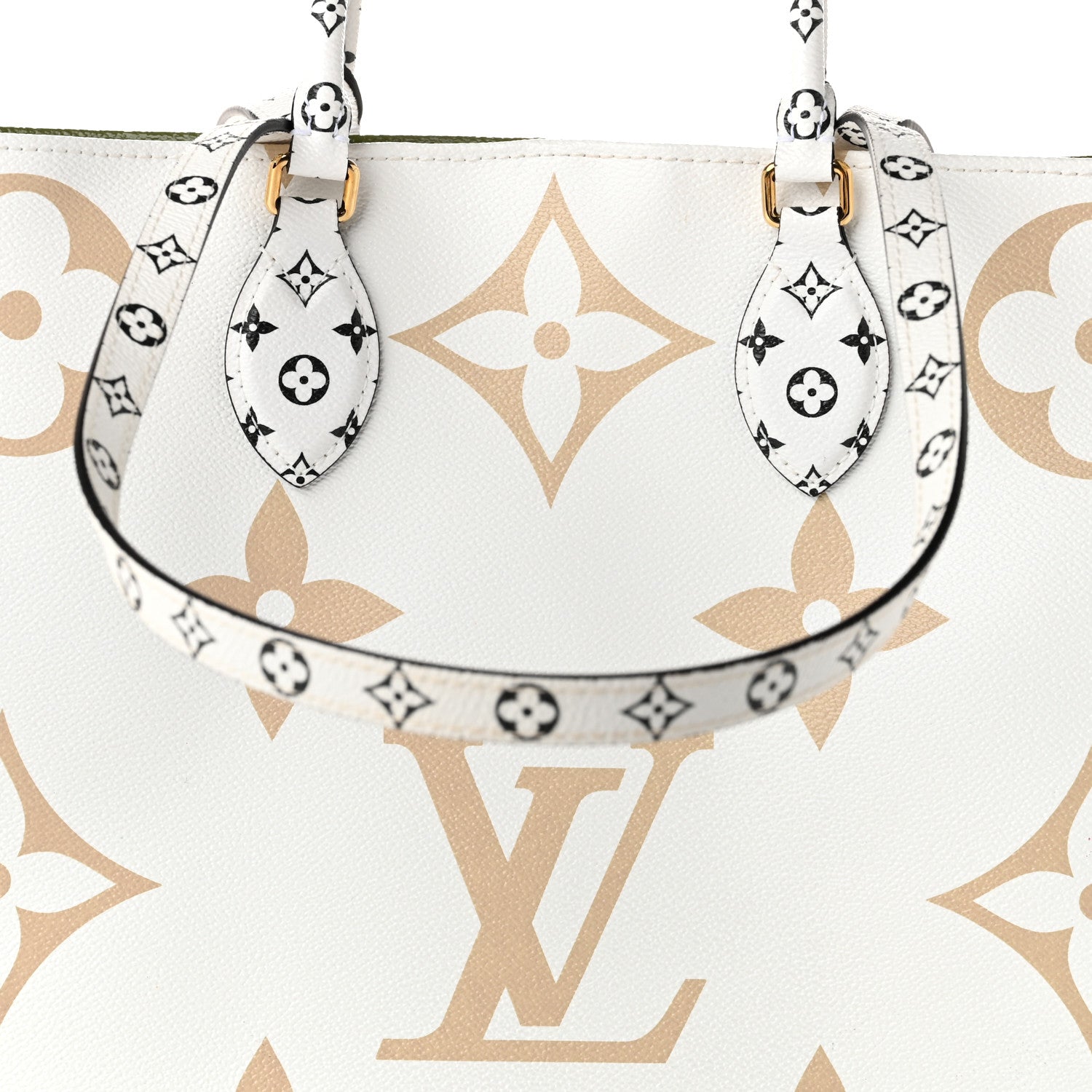 Louis Vuitton Monogram Giant Onthego GM Kaki Beige 8 of 10