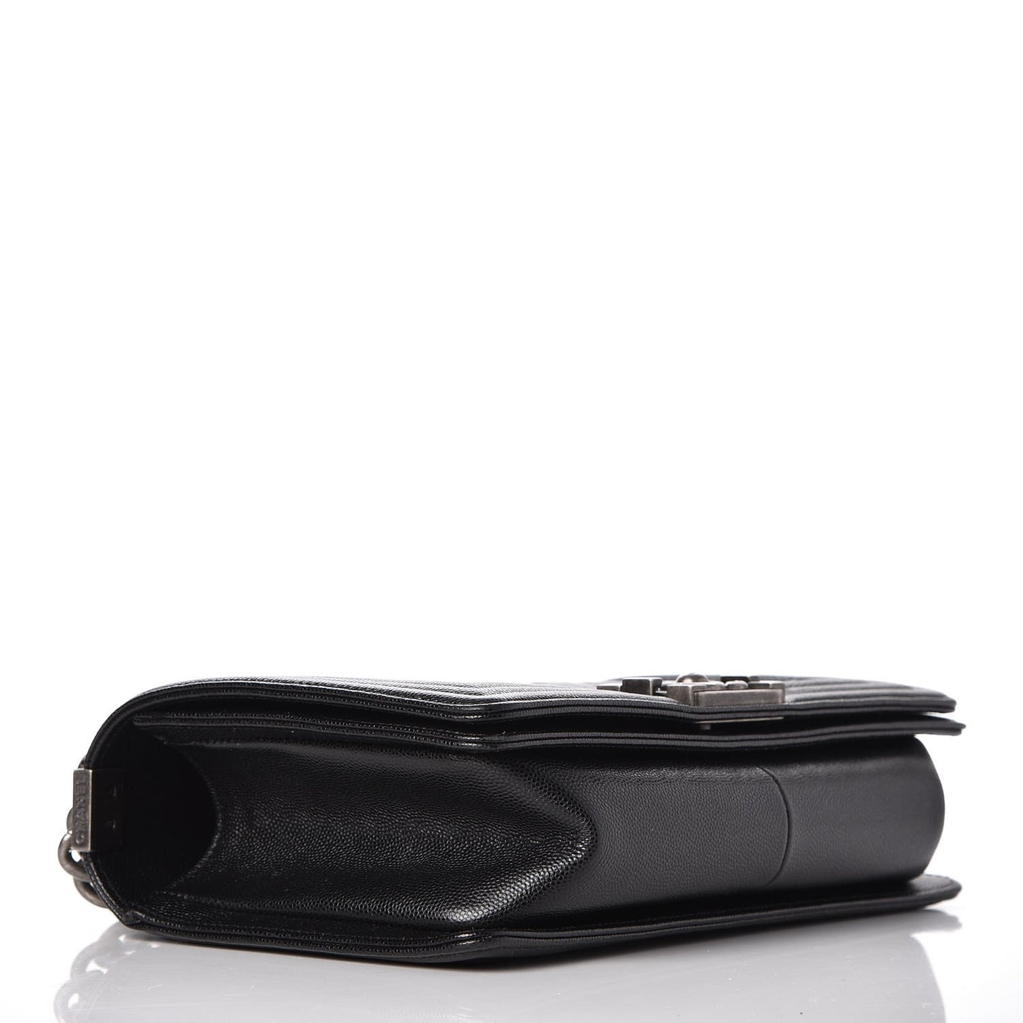 Caviar Quilted Medium Boy Flap Black
