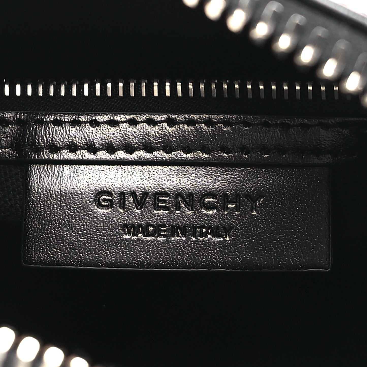 Shiny Lord Calfskin Mini Antigona Black