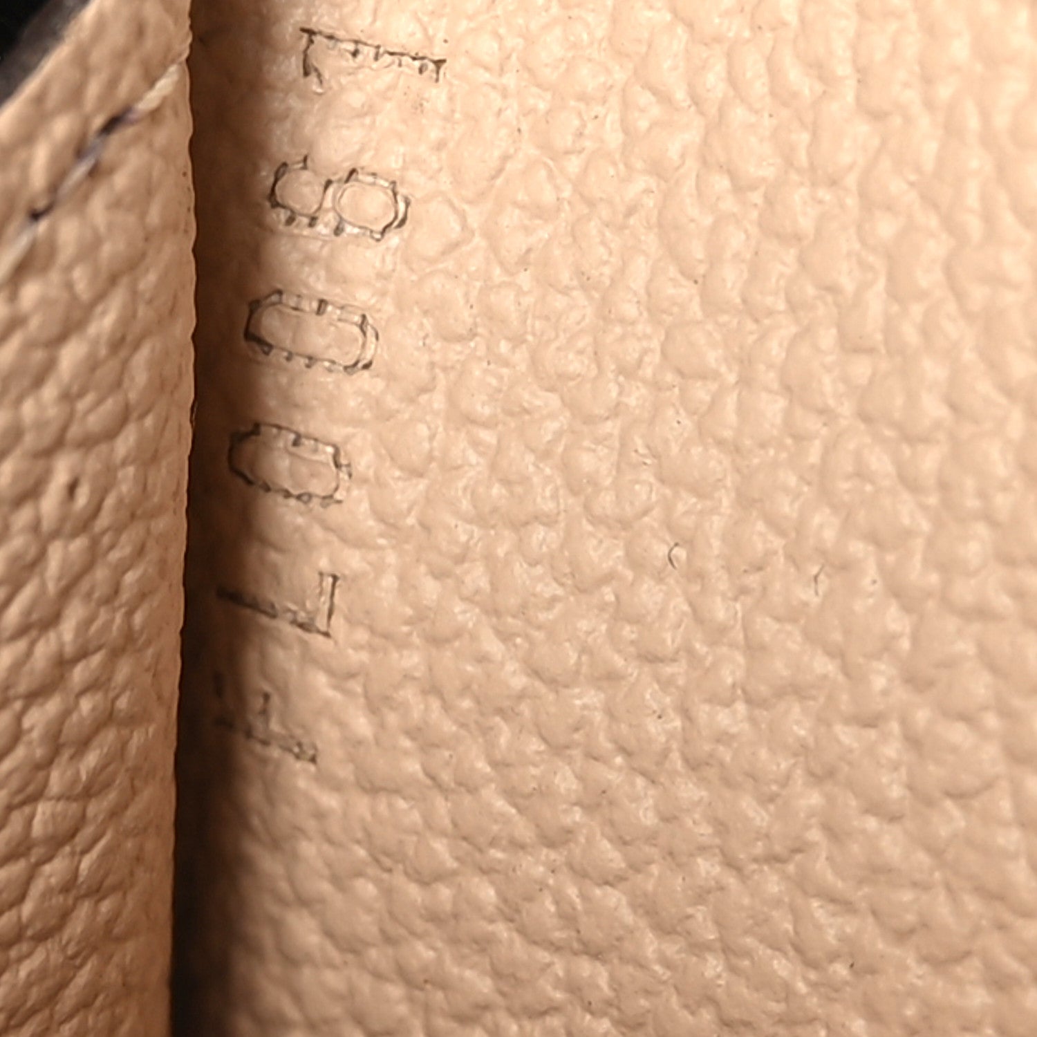 Louis Vuitton Monogram Bucket 27 Pouch 6 of 9