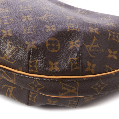 Louis Vuitton Monogram Croissant MM 5 of 8