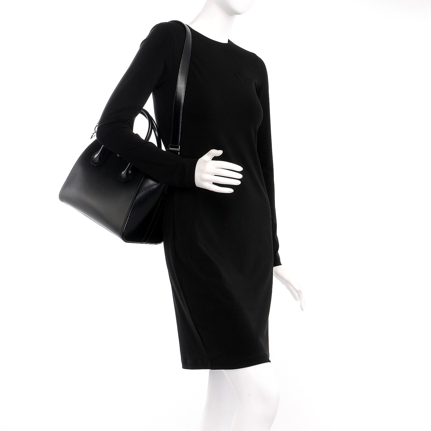 Shiny Lord Calfskin Small Antigona Black