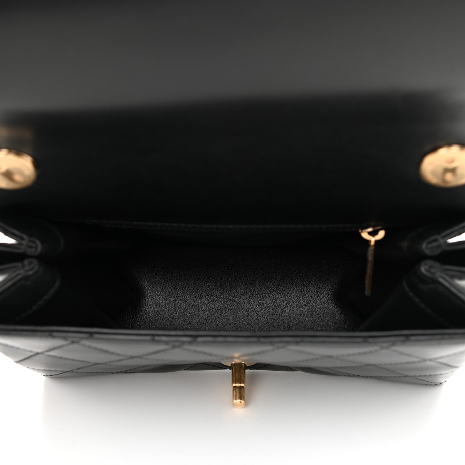 Chanel Lambskin Enamel Quilted Logo Flap Black 4 of 10