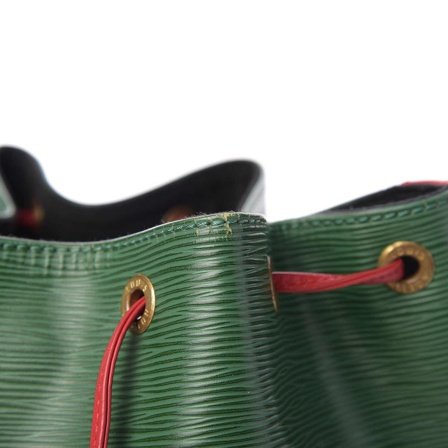 Louis Vuitton Epi Petit Bi-Color Noe Borneo Castillan Red 7 of 12