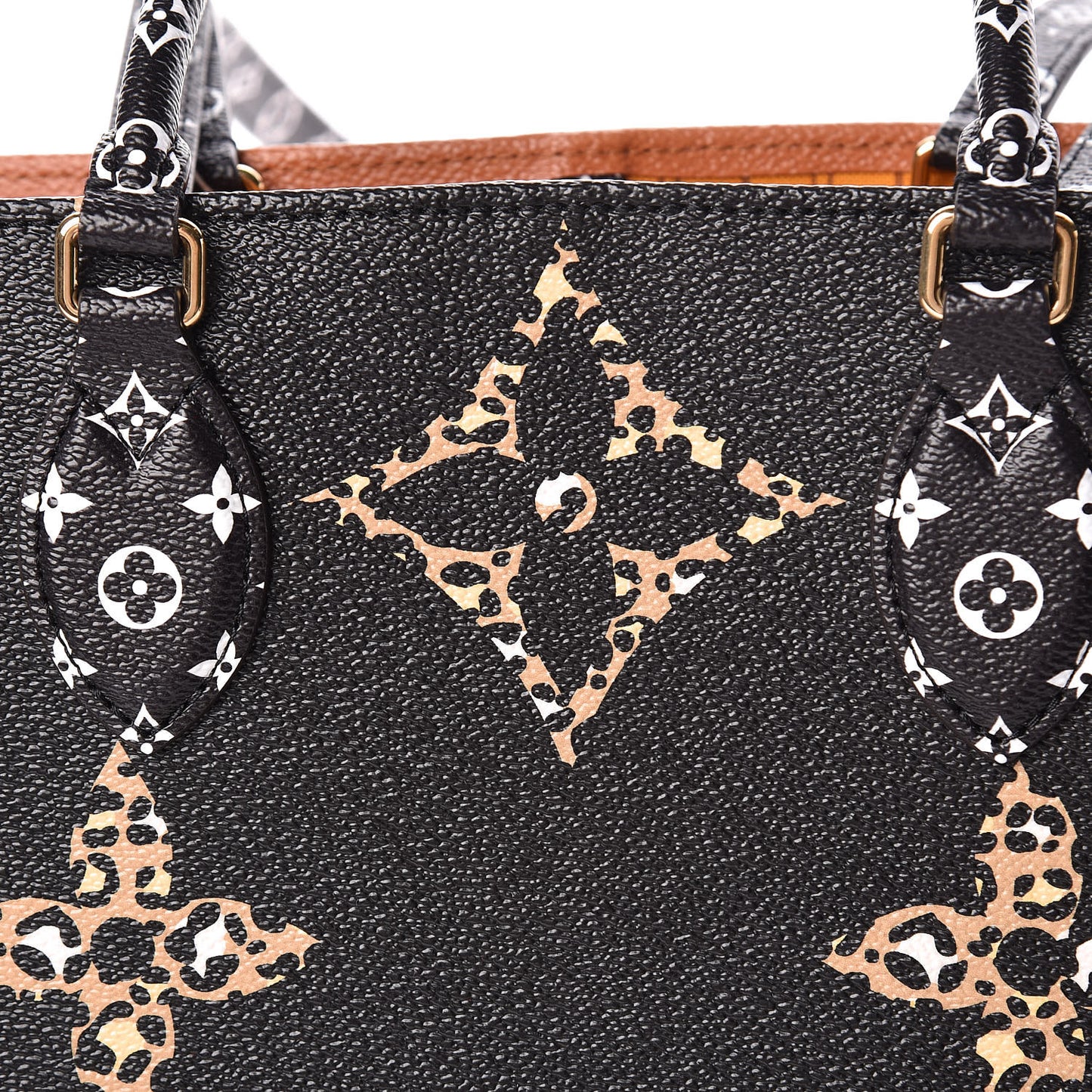 Monogram Giant Jungle Onthego GM Black