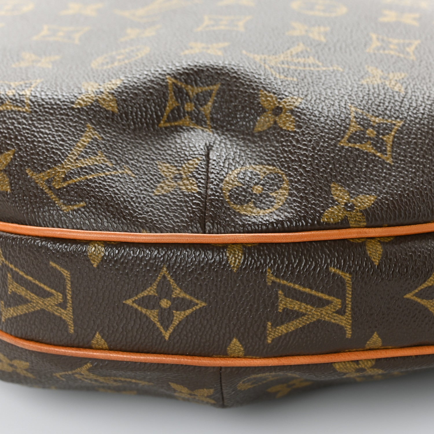Louis Vuitton Monogram Croissant MM 8 of 10