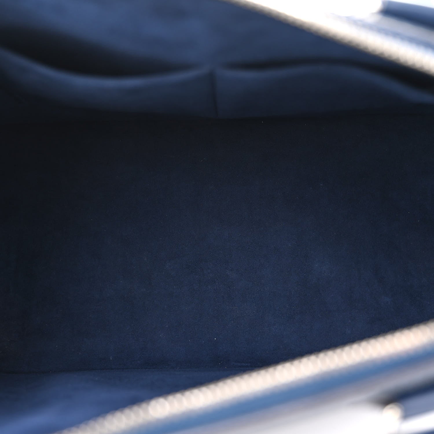 Louis Vuitton Epi Alma MM Indigo 5 of 11