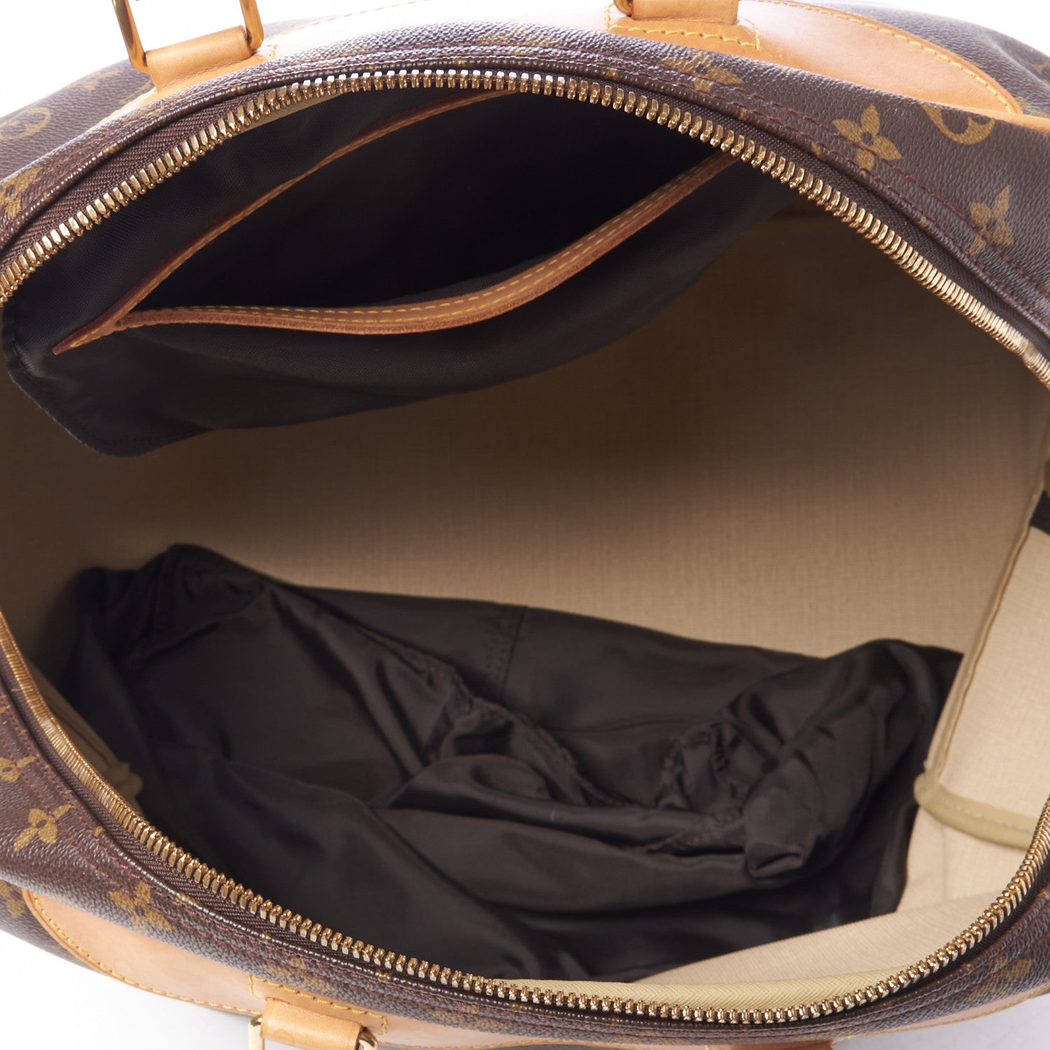 Louis Vuitton Monogram Evasion Sports Bag 4 of 8