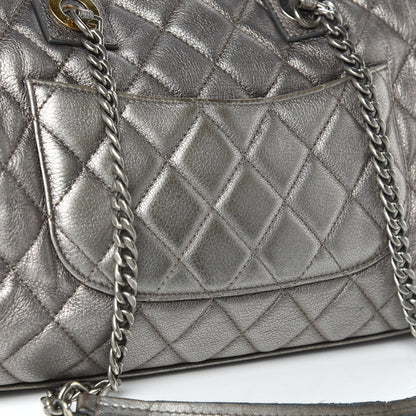Chanel Metallic Grained Calfskin Quilted Large Casual Pocket Bowling Bag Silver 16 of 16