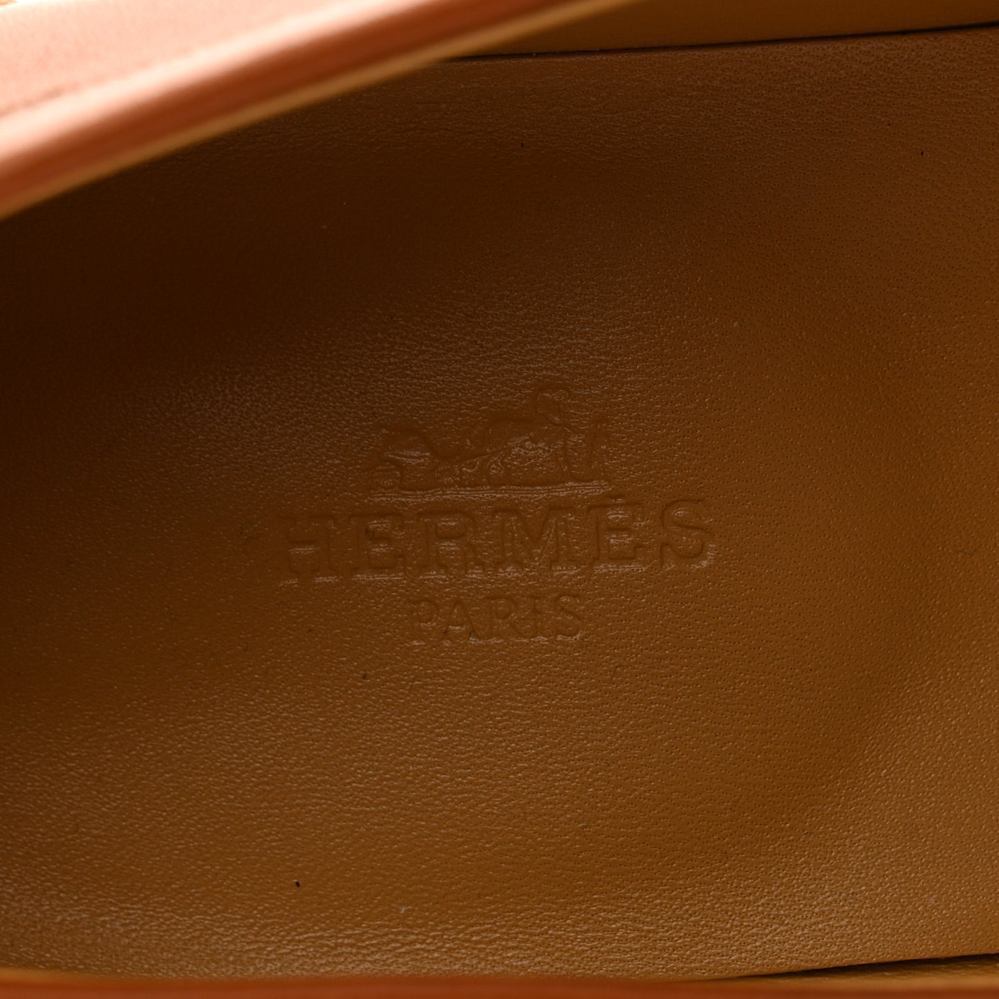 Heritage Calfskin Womens Kennedy Loafers 40 Naturel