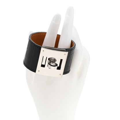 Hermes Shiny Alligator Kelly Dog Bracelet S Black 2 of 6
