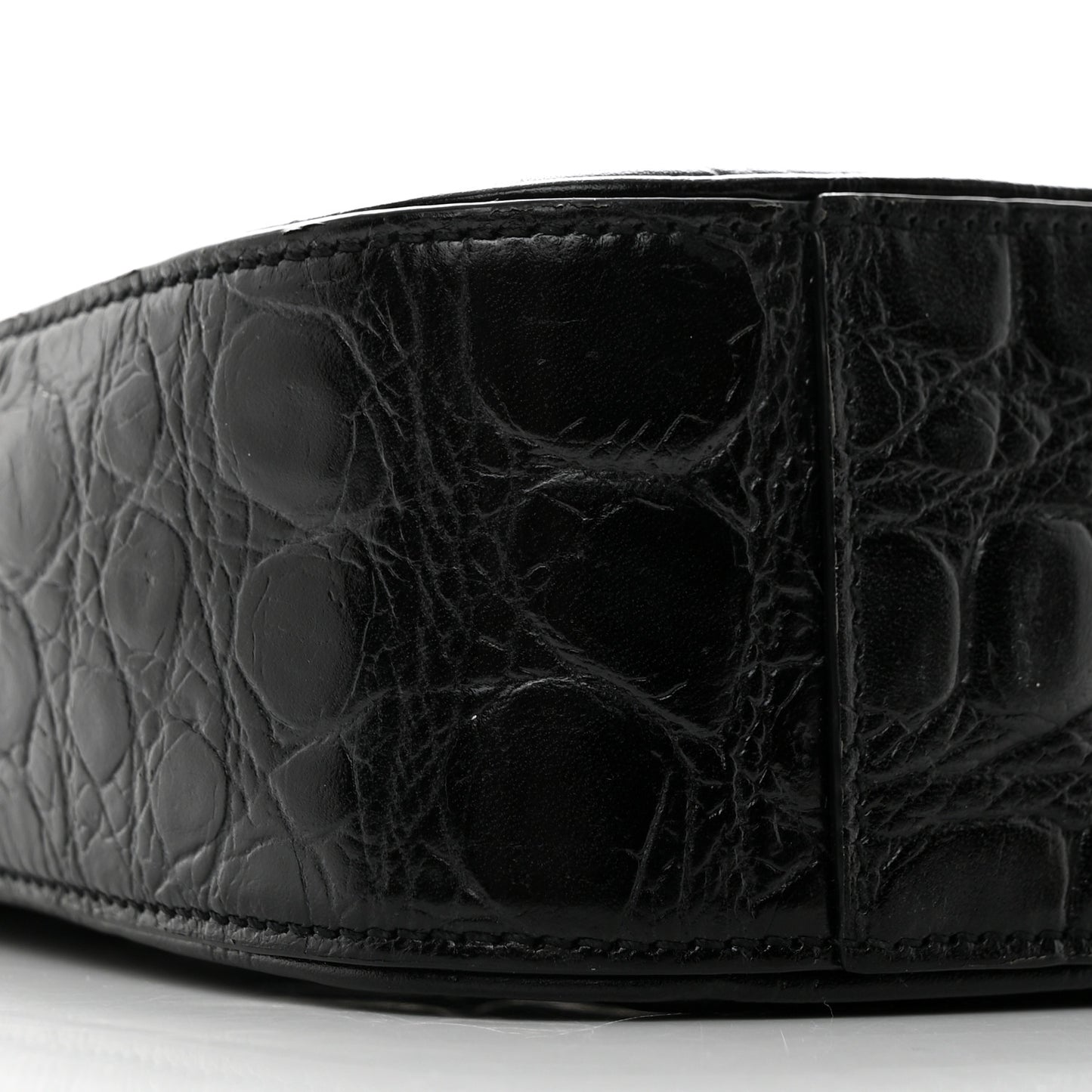 Calfskin Crocodile Embossed LE 5 A 7 Hobo Black