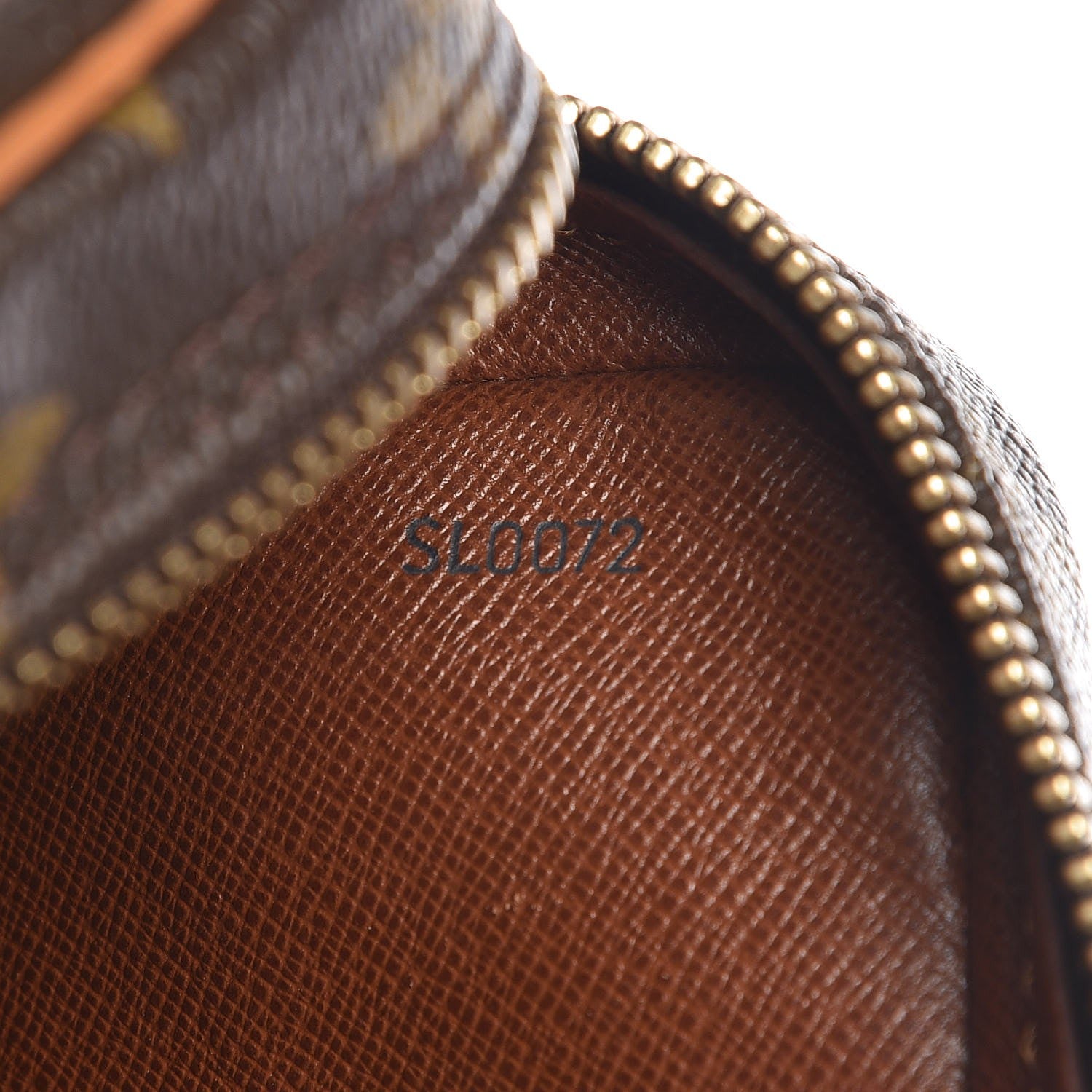Louis Vuitton Monogram Danube 21 7 of 8