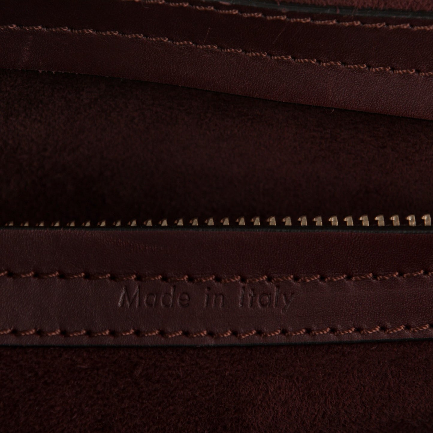 Natural Calfskin Medium Phantom Luggage Burgundy