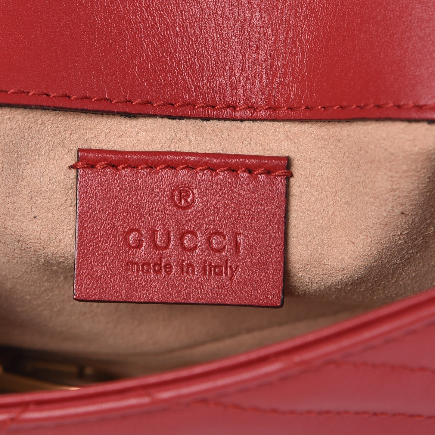 Calfskin Matelasse Super Mini GG Marmont Shoulder Bag Hibiscus Red