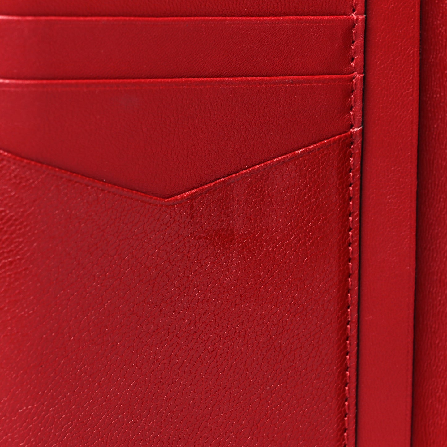 Goatskin Diamond Quilted GV3 Medium Wallet Vermillion