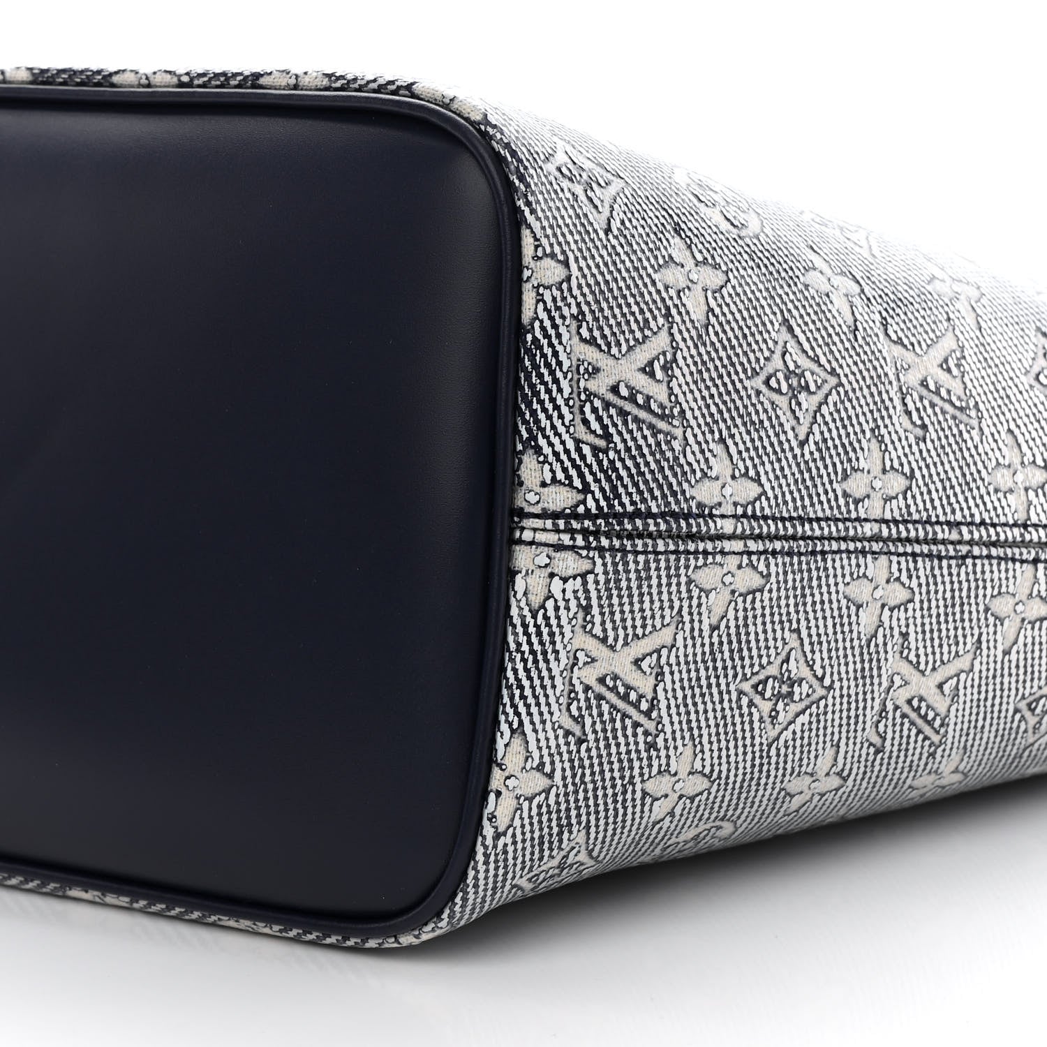 Louis Vuitton Monoglam Neverfull MM Blue 10 of 15